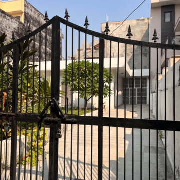 Balcony in  Plot at RWA Apartments Sector 47, Sector 47 – for Sale