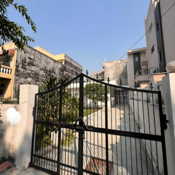  Plot For Sale in RWA Apartments Sector 47, Sector 47