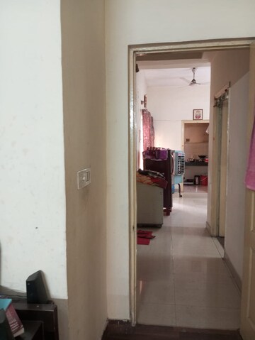 Building Lobby in 2.5 BHK Apartment at Paras Tierea, Sector 137 – for Sale