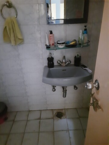 Bathroom in 4 BHK Apartment at DLF The Belvedere Park, Sector 24 – for Sale