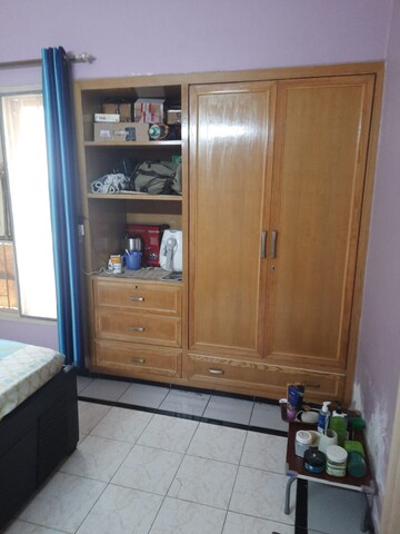 Furnished Amenities in 4 BHK Apartment at DLF The Belvedere Park, Sector 24 – for Sale