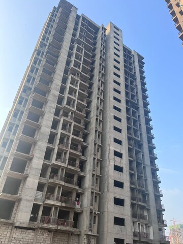 4 BHK Apartment For Sale in Bhutani City Center, Sector 150