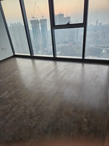 2 BHK Apartment For Sale in Peninsula Salsette 27, Byculla