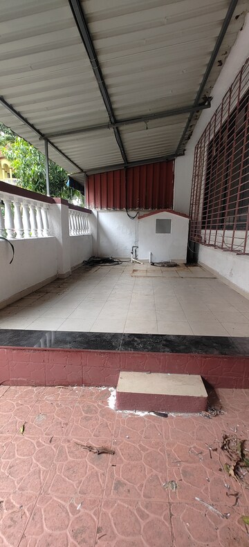 Master Bedroom in 4 BHK Independent House at Nerul Sector 21 – for Sale