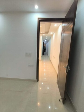 Building Lobby in 2 BHK Builder Floor at Malviya Nagar – for Sale
