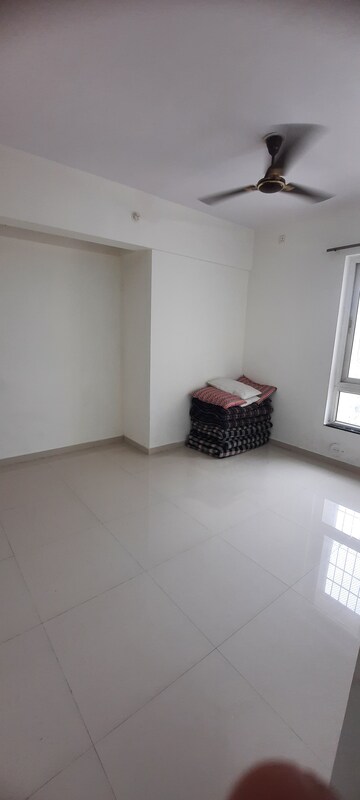 Furnished Amenities in 2 BHK Apartment at Puranik Rumah Bali, Ghodbunder Road – for Sale