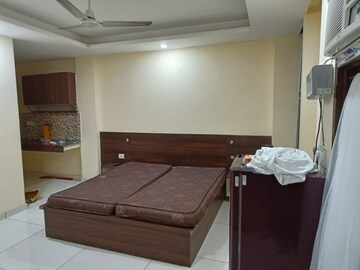 Bedroom in Studio Builder Floor at Sector 24 – for Rent