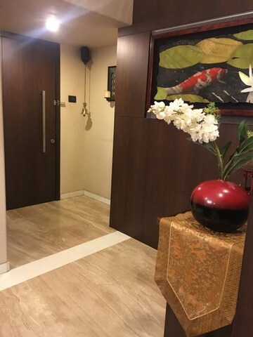 Bedroom in 4 BHK Apartment at Ekta Heights Khar West, Khar West – for Sale