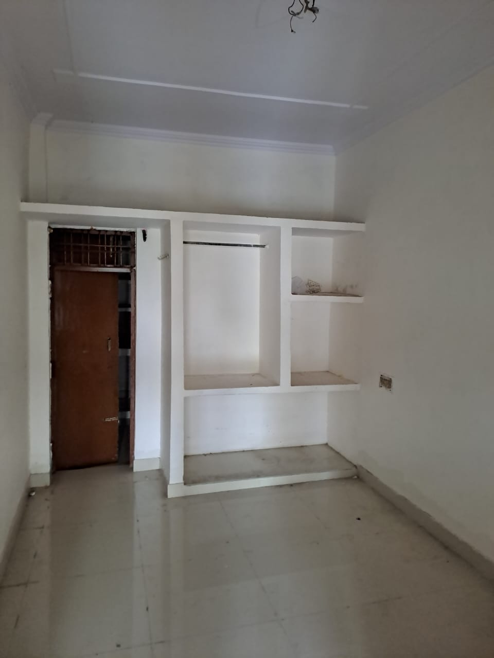 1.5 BHK Independent House For Rent in Gomti Nagar Lucknow  7251122