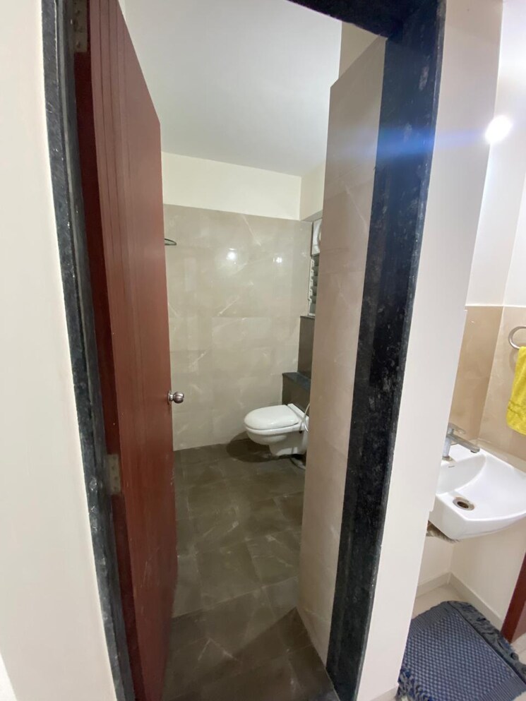 Bathroom, aaiji-dham 2 Bedroom 722 Sq.Ft. Apartment In Pune International Airport Pune 7251143