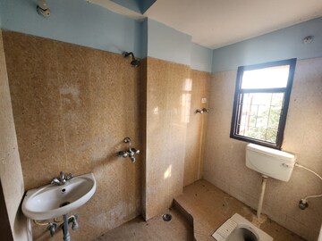 Bathroom in 3 BHK Apartment at Gandhi Maidan – for Sale