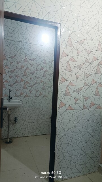 Bathroom in 5 BHK Villa at Sector 47 – for Sale