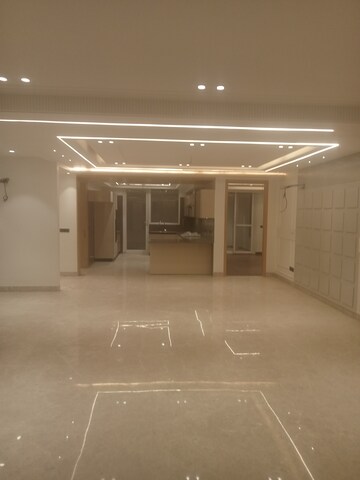 Room in 3 BHK Apartment at Sector 22 Dwarka – for Sale