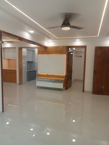 Room in 3.5 BHK Apartment at Sector 23 Dwarka – for Sale