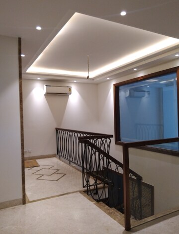 Living Room in 3 BHK Builder Floor at Defence Colony – for Sale