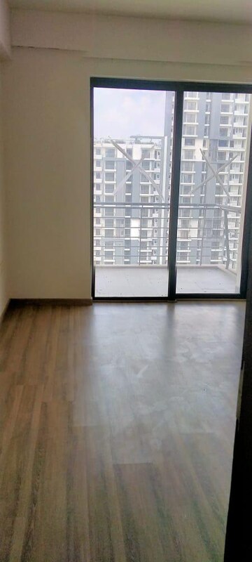 Room in 3 BHK Apartment at Godrej Oasis, Sector 88a – for Sale