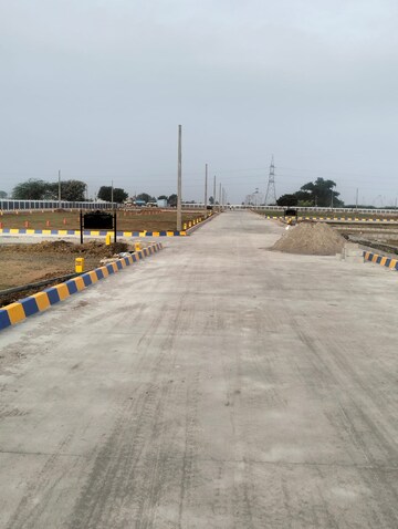  Plot – Exterior View View at Trichy Madurai Road - for Sale
