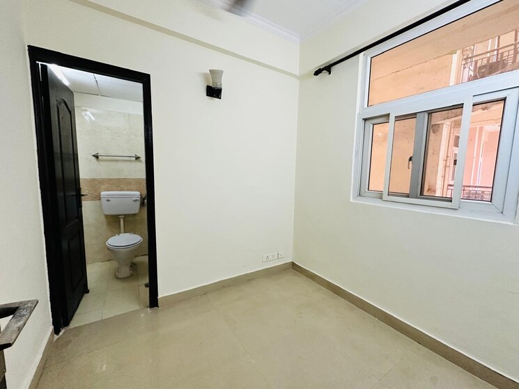 Room, amrapali-princely-estate 3 Bedroom 1315 Sq.Ft. Apartment In Sector 76 Noida 7251717