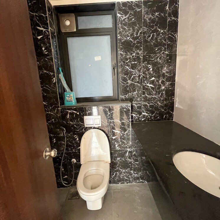 Bathroom, lodha-palava-serenity-c 3 Bedroom 1052 Sq.Ft. Apartment In Taloja Bypass Road Thane 7251720