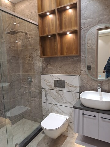 Bathroom in 3 BHK Builder Floor at Ardee City, Sector 52 – for Sale