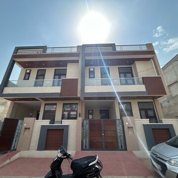 3.5 BHK Villa For Sale in Vaishali Nagar