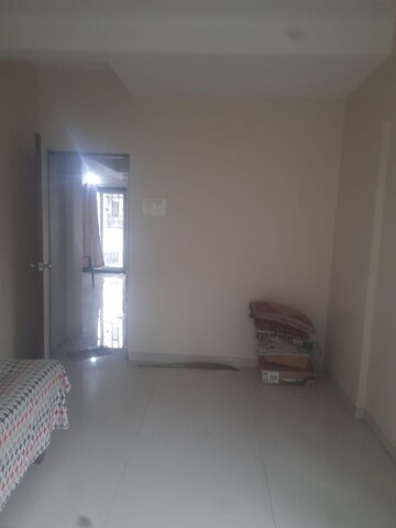 Room in 1 BHK Apartment at Naupada – for Sale