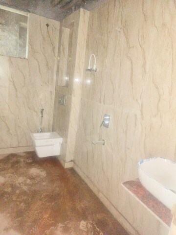 Bathroom in 1 BHK Builder Floor at Sector 73 – for Sale