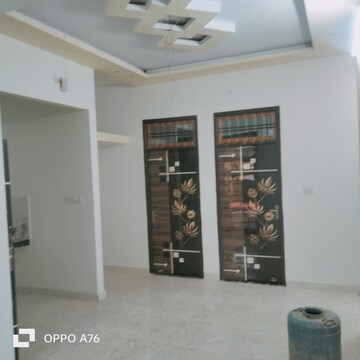 Room in 2 BHK Independent House at Deva Road – for Sale
