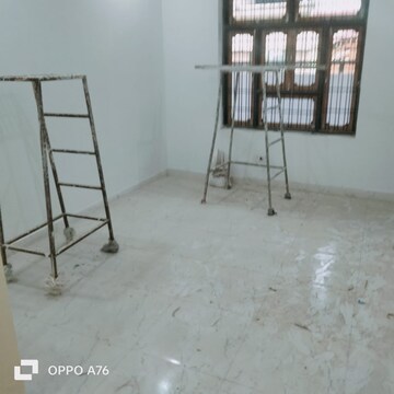 Room in 2 BHK Independent House at Deva Road – for Sale