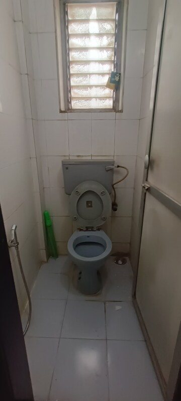 Bathroom in 1 BHK Apartment at Sagar Avenue, Santacruz East – for Sale