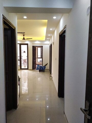 Building Lobby in 2.5 BHK Apartment at Logix Blossom County, Sector 137 – for Sale