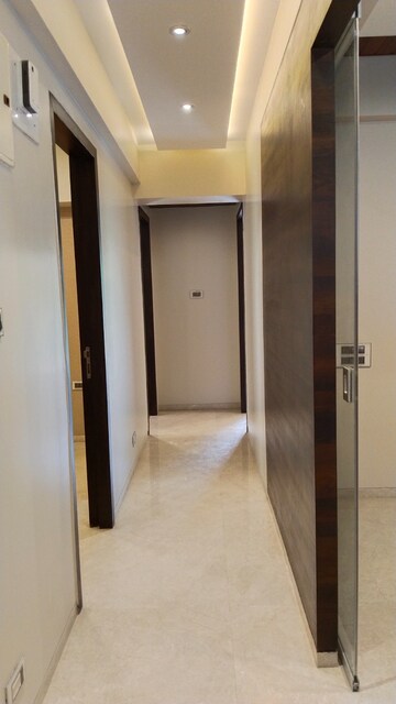 Building Lobby in 4 BHK Apartment at Heritage Pride Mumbai, Chembur – for Sale