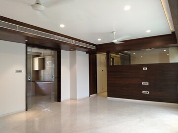 Room in 4 BHK Apartment at Heritage Pride Mumbai, Chembur – for Sale