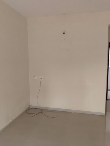 Room in 2 BHK Apartment at Padmaja Park Phase 2 CHS, Bibwewadi – for Sale