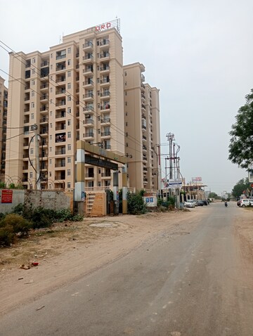3 BHK Apartment – Exterior View View at Ajit Oro Atlantis, Jankipuram - for Sale