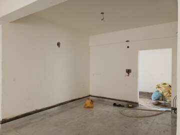 Room in 3 BHK Apartment at Dilsukh Nagar – for Sale