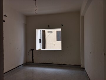 Room in 3 BHK Apartment at Dilsukh Nagar – for Sale