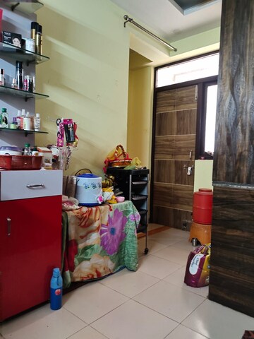 Furnished Amenities in 3 BHK Apartment at Auric City Homes, Sector 82 – for Sale