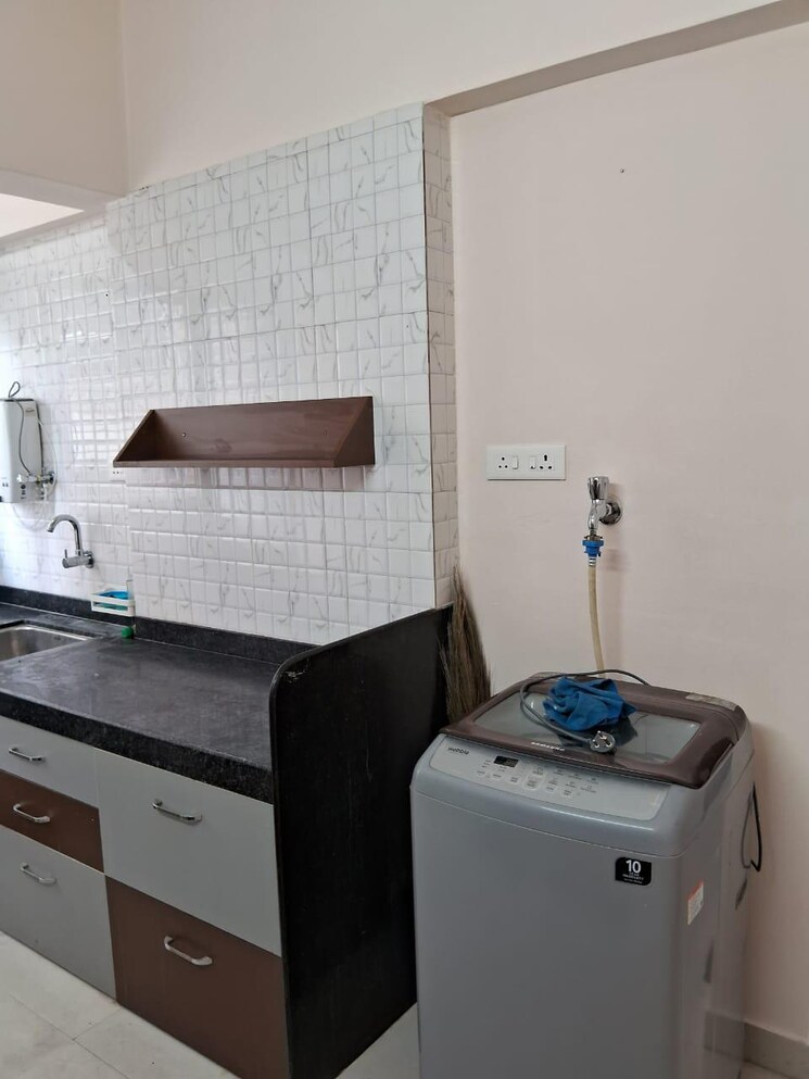 Kitchen, ravetkar-piyusha 2 Bedroom 980 Sq.Ft. Apartment In Law College Road Pune 7253860