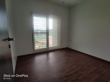 Room in 2 BHK Apartment at Ganga Legend, Bavdhan – for Sale