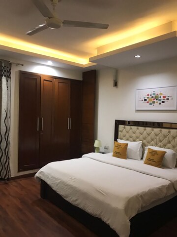Bedroom in 3.5 BHK Builder Floor at Panchsheel Enclave – for Sale