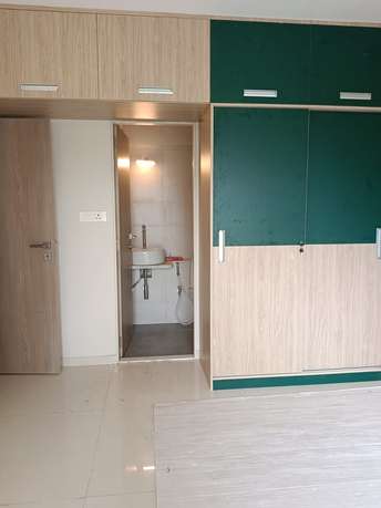 2 BHK Apartment For Rent in Chandak Cornerstone Worli Mumbai  7254750