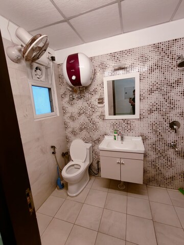 Bathroom in 2 BHK Apartment at Supertech Cape Town, Sector 74 – for Sale