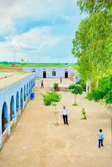  Plot For Sale in Nh 19