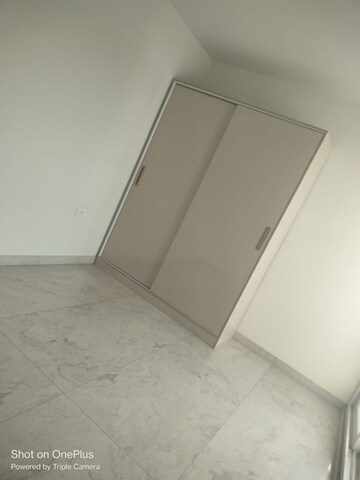 Room in 3 BHK Apartment at Malwa Escon Primera, International Airport Road – for Sale