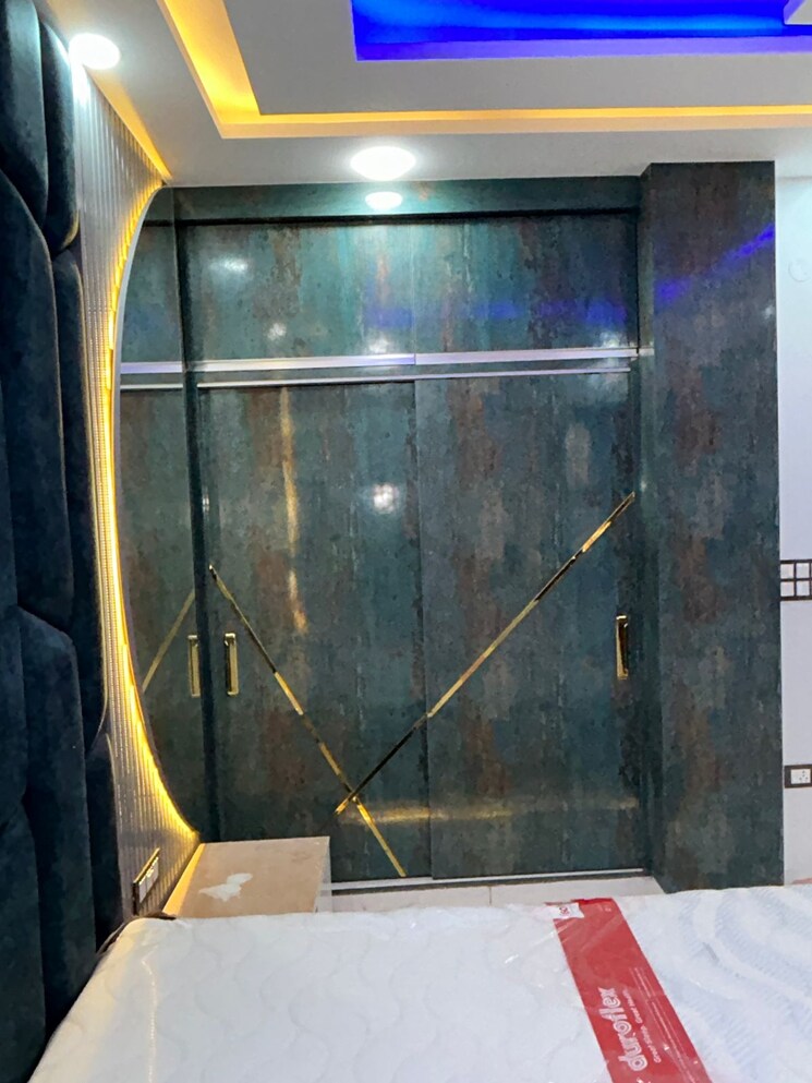 undefined, uttam nagar 3 Bedroom 115 Sq.Yd. Builder Floor In Uttam Nagar Delhi 7255285