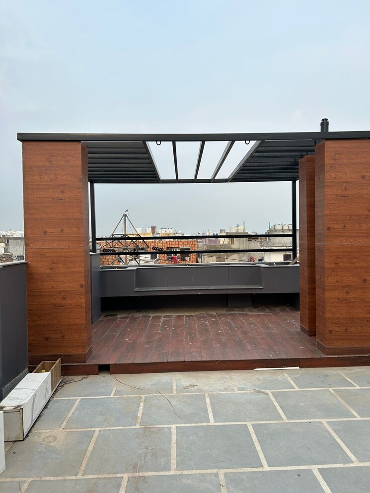 undefined, uttam nagar 3 Bedroom 115 Sq.Yd. Builder Floor In Uttam Nagar Delhi 7255285