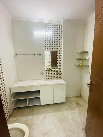 Bathroom in 3 BHK Builder Floor at Green Fields Colony – for Sale