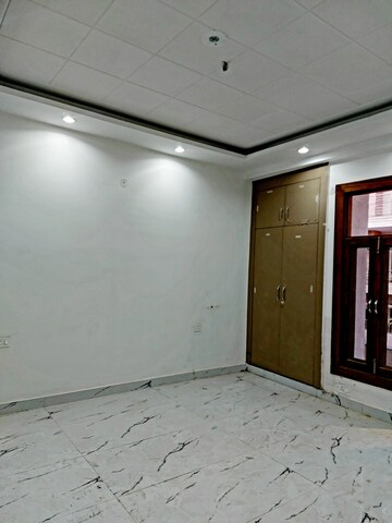 Bedroom in 4 BHK Builder Floor at Green Fields Colony – for Sale