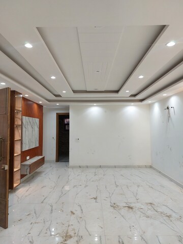 4 BHK Builder Floor For Sale in Green Fields Colony